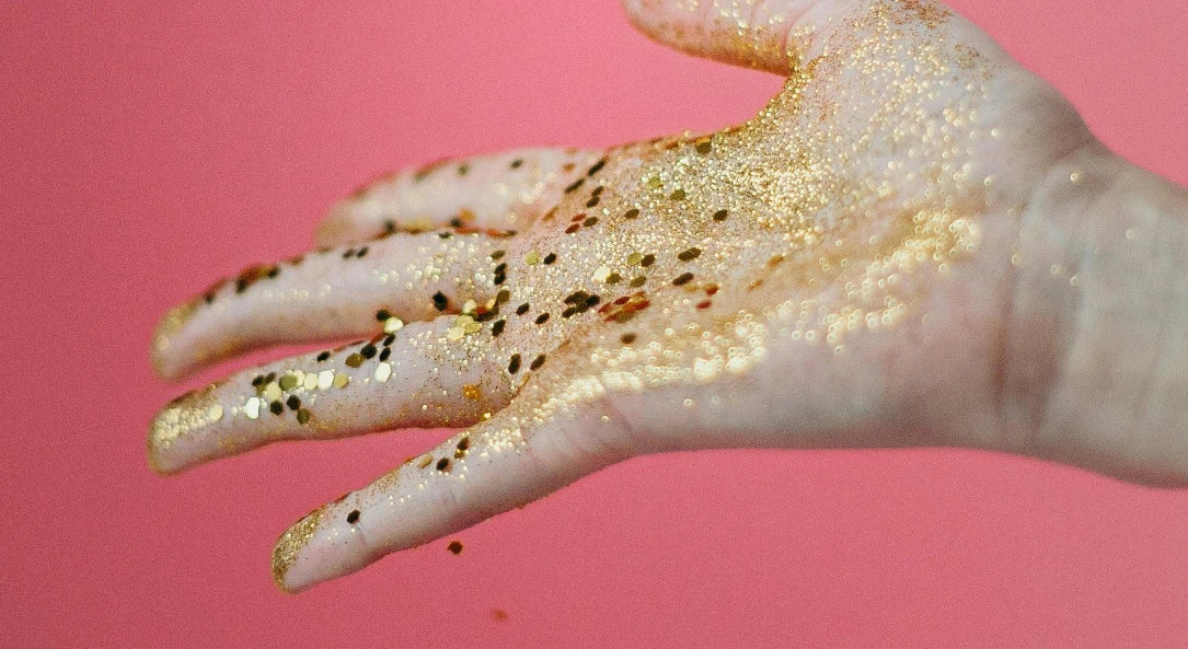 Les paillettes sont-elles interdites ?