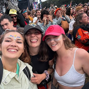 ✨💃 Festival et Paillettes 🕺✨
Partagez avec nous vos plus beaux make-ups de festival pailletés !
Nos Packs Festival sont à retrouver en exclu sur notre site.
Merci à @Yu_pidou, @woolybobs, @virgen_for_fun, @annebzz et Manon 🫶🏻