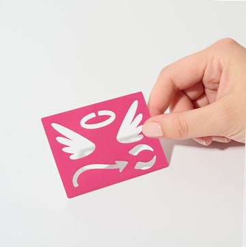 Packshot du pochoir réutilisable 
maquillage Halloween motif ange et démon