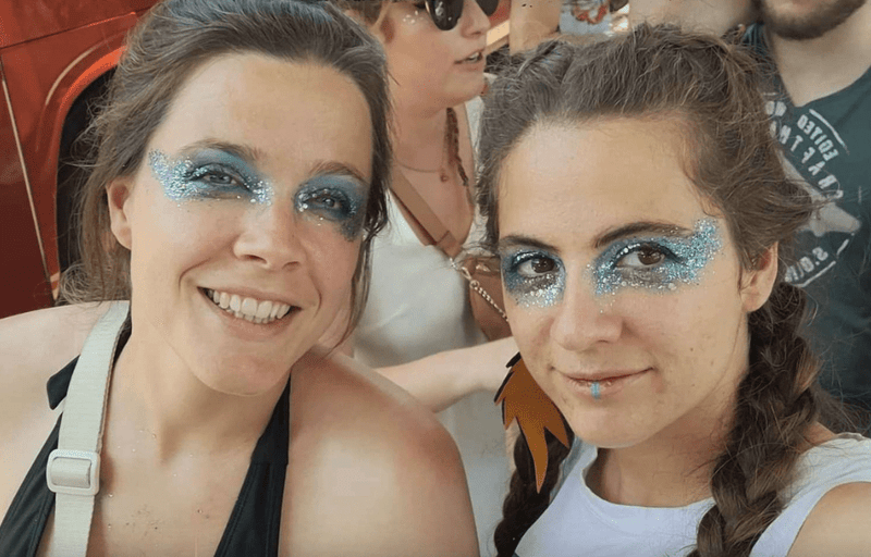 5 idées make-up pour voir la vie en bleu - Si Si La Paillette