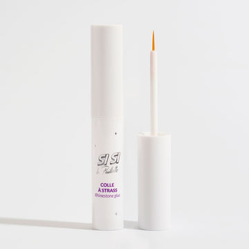 Colle à Strass